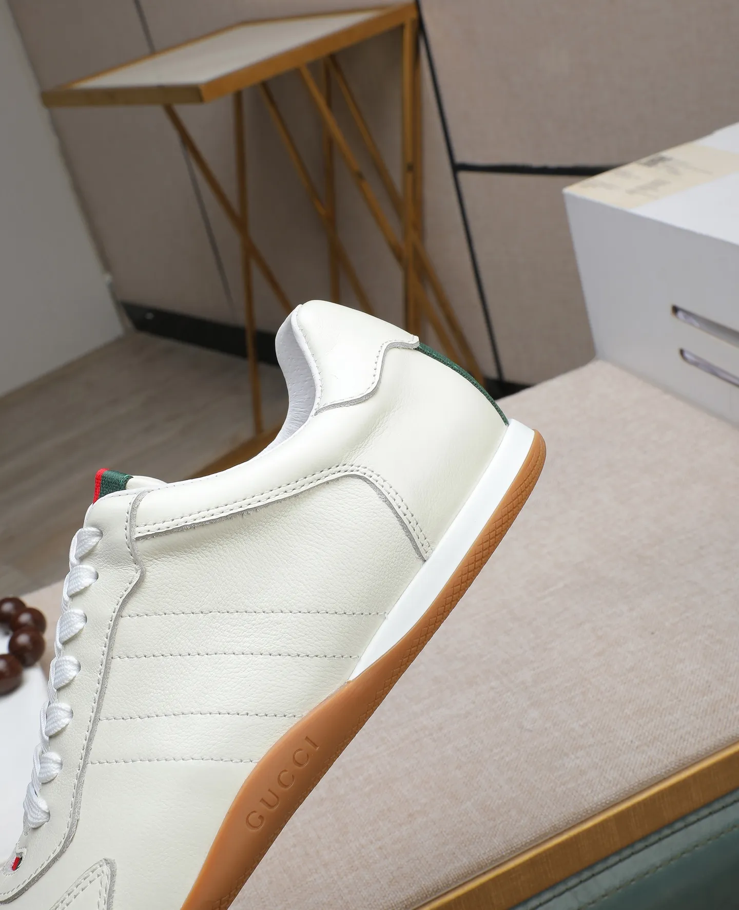 Men's shoes 💰460 GUCCI🔍🔍The latest models are on sale at the same time at the counter. Original calfskin imported from Italy, genuine leather lining, (high-end, extravagant, and classy) with exquisite workmanship. Soles: Original soles specially provided by the original factory. ⚠Exclusive double-layer movable molded soles are super comfortable⚠. Photos of the real thing🎬The real thing is even better🔍🔍"High quality·Follow the order" Code number 38-44